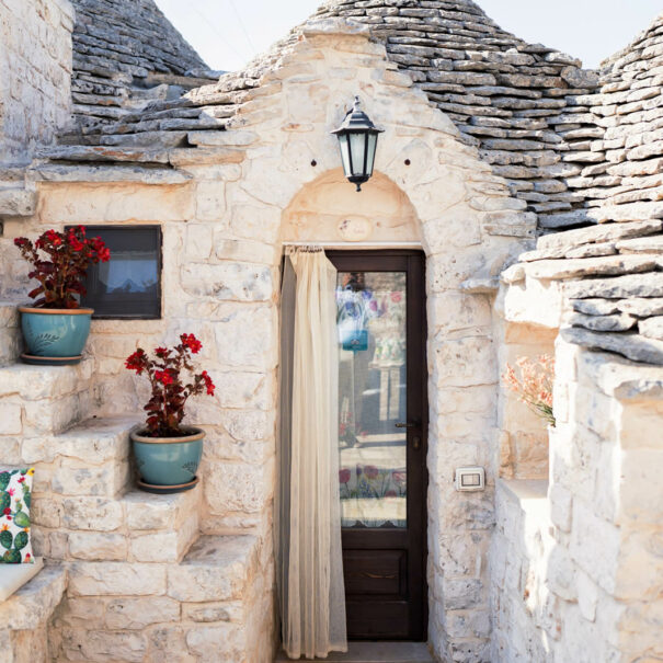 Ingresso Trullo Orchidea - Trulli Pastore Bed and Breakfast Alberobello